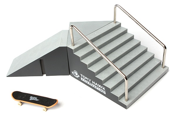 Tech deck rails 2025